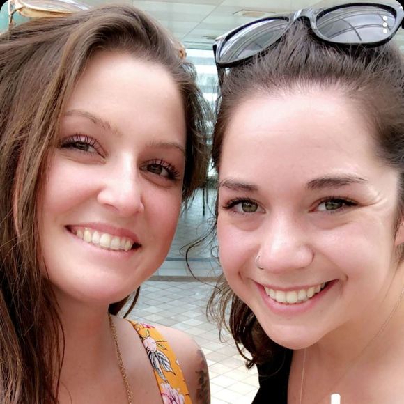 Meet your Posher, Jeanie - Picture 1 of 1